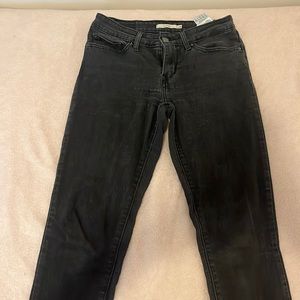 Signature by levi Strauss & co, used, fade black. 711 skinny.